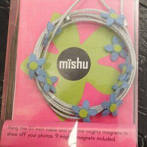 Mishu Mighty Magnet Photo Cable 57 inches with 9 magnets